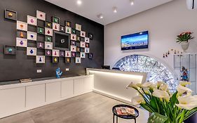 Gallery Suite Naples